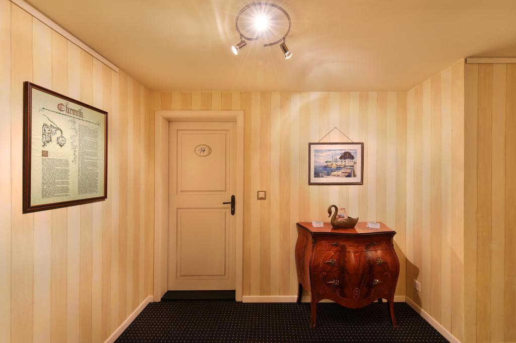 Romantik Hotel Schwan Хорґен Екстер'єр фото