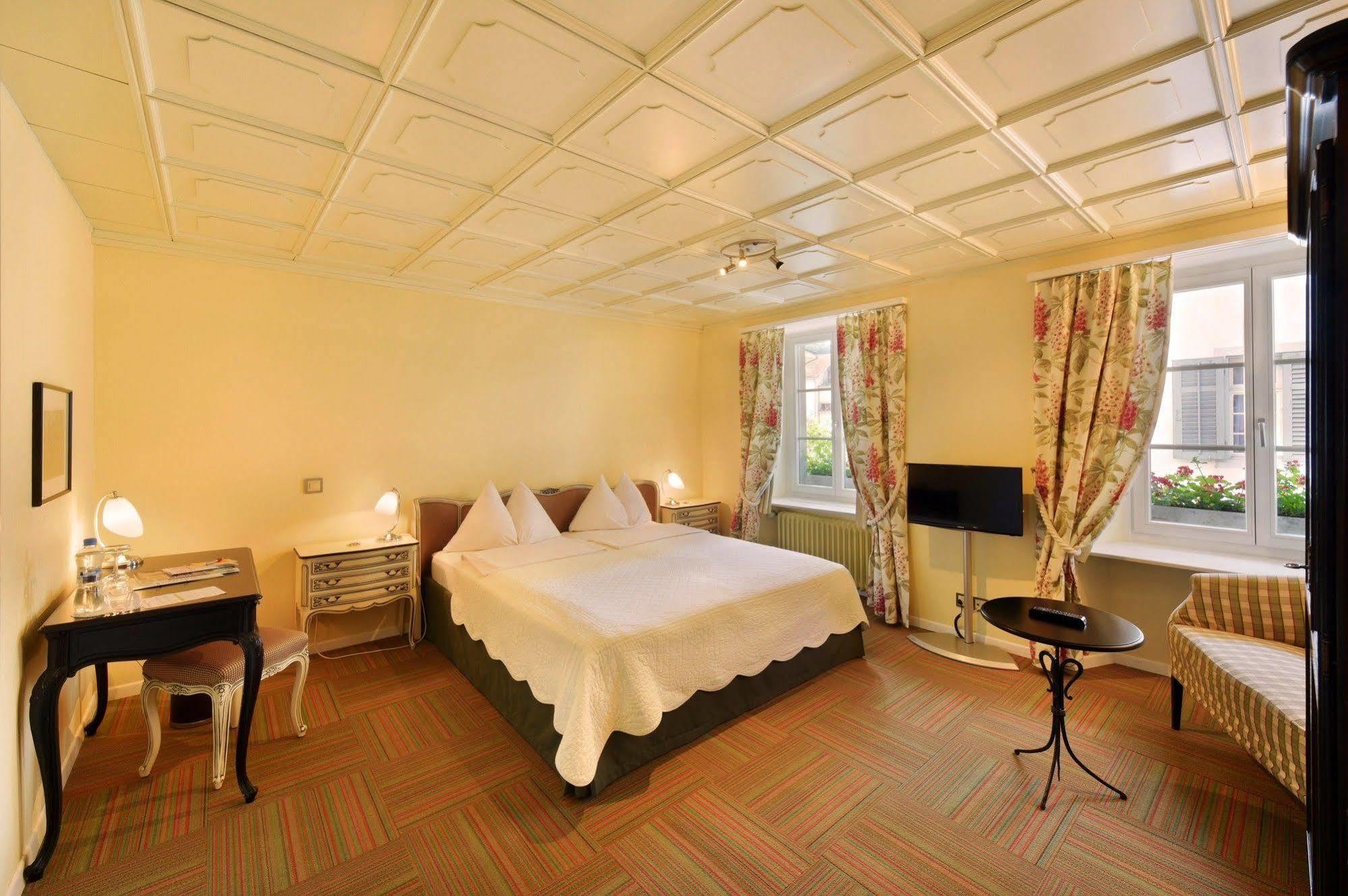 Romantik Hotel Schwan Хорґен Екстер'єр фото